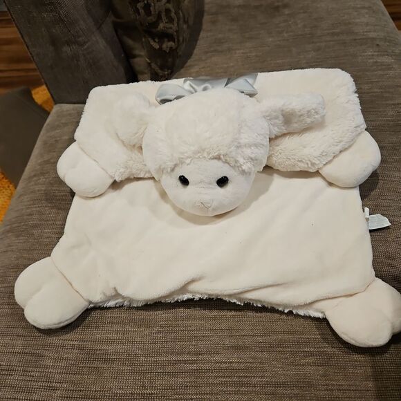 Lamby Cream Color with Mint Green Satin Bow Baby Mat Like New - Picture 11 of 12